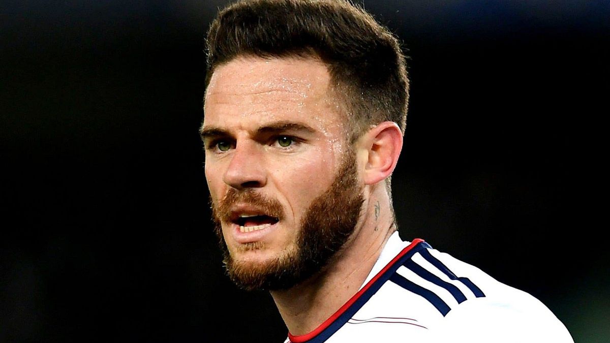 Nahitan Nandez w barwach Cagliari Calcio