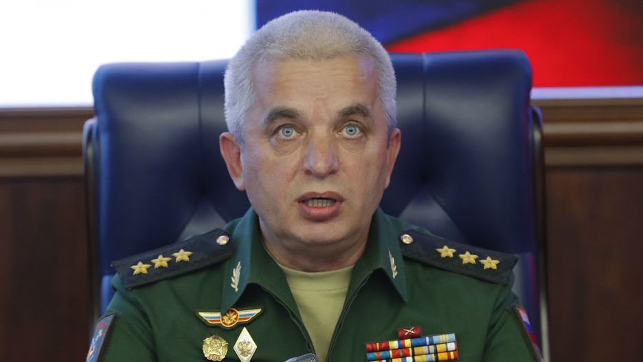 The working meeting of the Interdepartmental Coordination Unit of the Ministry of Defense and the Ministry of Foreign Affairs of Russia on the return of refugees to Syria in Moscowepa06900432 Chief of the National Centre for State Defense Control Colonel-General Mikhail Mizintsev gives his speech during working meeting of the Interdepartmental Coordination Unit of the Ministry of Defense and the Ministry of Foreign Affairs of Russia on the return of refugees to Syria at the Russian National Defense Management Center in Moscow, Russia, 20 July 2018. According to Russian Foreign Ministry, 101976 people have returned to Syria since January 2018, including 37613 women and 48419 children.  EPA/SERGEI ILNITSKY Dostawca: PAP/EPA.SERGEI ILNITSKY