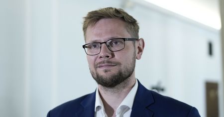 Woś nie stawia się w prokuraturze. Żurek wysłał pismo do Czarzastego