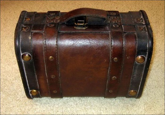 Ponad 20 zestawów do polowania na wampiry 35