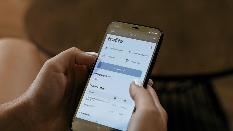 Widok aplikacji Traf.to na telefonie