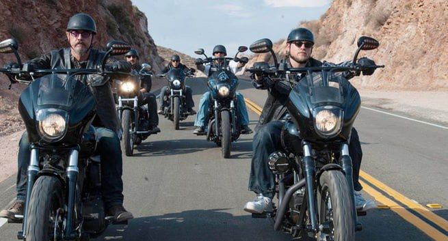 Powstanie serial "Mayans MC", spin-off "Synów Anarchii" w 2018