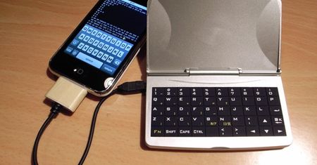 Klasyczna klawiatura do iPhone'a? Proszę bardzo!