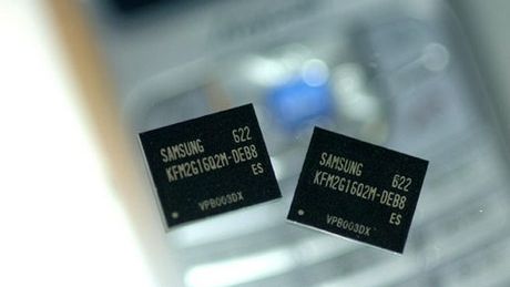 Samsung opracował oprogramowanie przyspieszające pracę kart NAND w smartfonach 1