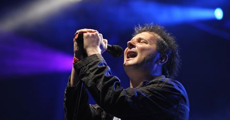 Krzysztof Grabowski dosadnie o Polsce. "Nie znoszę tego kraju, ale z drugiej strony jestem od niego uzależniony"