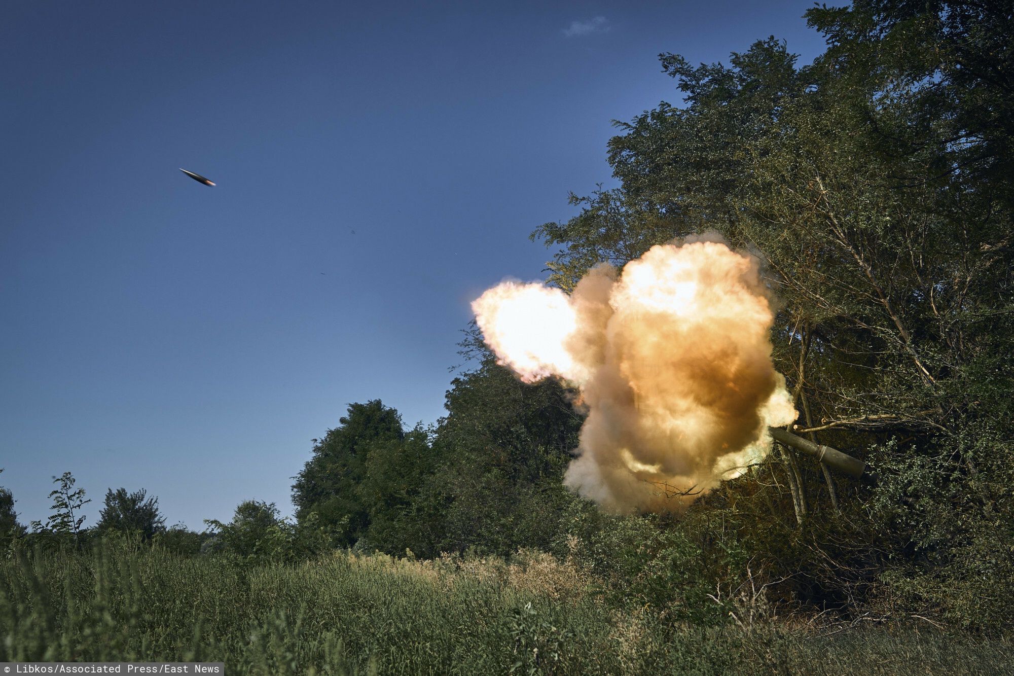 Temporary
Ukrainian soldiers fire a self-propelled howitzer towards Russian positions at the front line in Donetsk region, Ukraine, Wednesday, Aug. 9, 2023. (AP Photo/Libkos)
Libkos