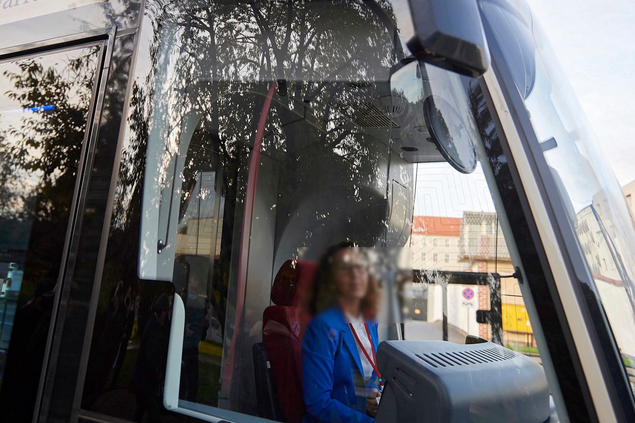 Motornicza pobita, bo zwróciła uwagę na brak maseczek. Mocne słowa kolegi