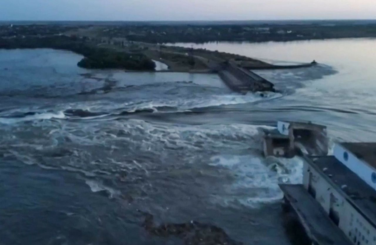 Dam blown up in Nova Kakhovka - 2023.