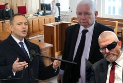 Działo się we wtorek. Kaczyński stanął przed sądem, Braun dostał kontrowersyjną nagrodę [Skrót dnia]