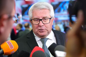 Ryszard Czarnecki zawieszony w prawach członka PiS. WP potwierdza
