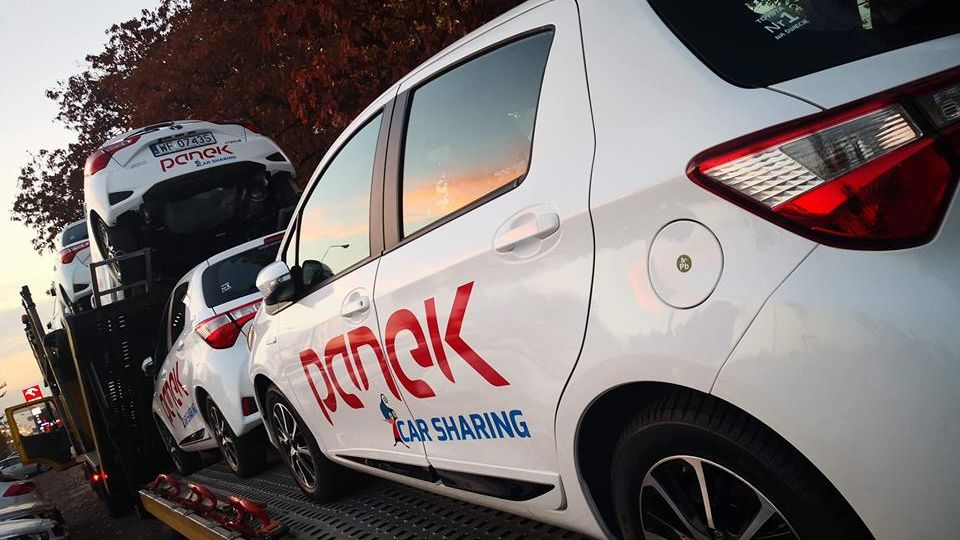 Zarząd Dróg Miejskich w Warszawie rozwiązał przetarg, ponieważ uznał, że usługa rozwija się doskonale bez wsparcia miasta