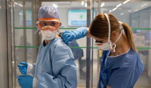 Dodatki dla lekarzy jednak będą. Przynajmniej przez jakiś czas