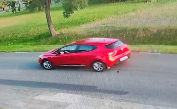 Potrąciła 12-latkę i uciekła. Pilny apel policji