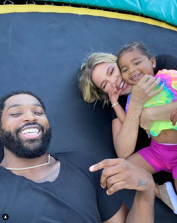 Khloe Kardashian i Tristan Thompson z córką