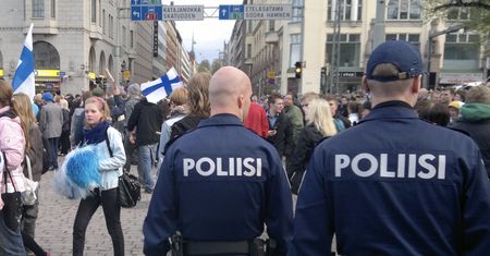 Finlandia w szoku. Psychiatra zabił swoją żonę. Wpadł, gdy przenosił ciało