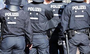 Horror w Niemczech. Jechały pociągiem. Ataku dwunastu mężczyzn