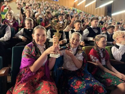  Pueri et Puellae Cantores Plocenses 