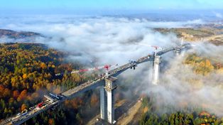Gigant nad doliną. Tak powstaje najwyższa estakada w Polsce