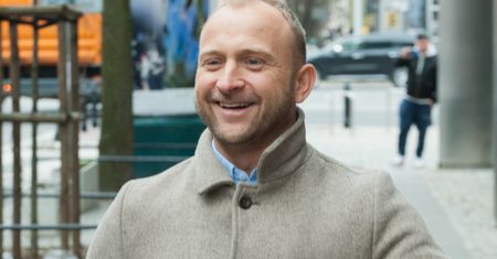 Borys Szyc bardzo się zmienił. Fani nie rozpoznali go przez wąsy