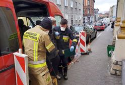 Śląsk. Szczepienia na COVID-19. W Tarnowskich Górach strażacy dowożą seniorów