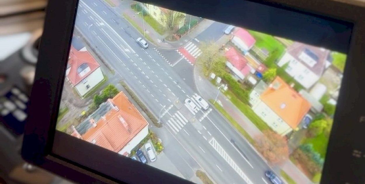 Słupsk: Policja obserwowała kierowców z drona! Wystawiono 50 mandatów