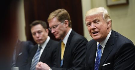 Elon Musk zapowiada zmiany na Twitterze. Chce powrotu Donalda Trumpa