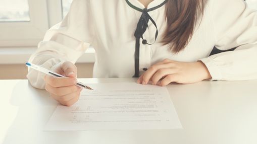 Nowelizacja przewiduje urlop od działania siły wyższej, który przysługuje każdemu pracownikowi świadczącemu pracę na podstawie Kodeksu pracy. 