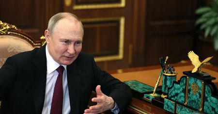 Putin przyjedzie na pogrzeb Berlusconiego? To może go czekać
