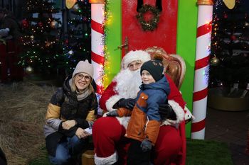 Rypin: Mikołajki 2025. Mieszkańcy przybyli na Nowy Rynek