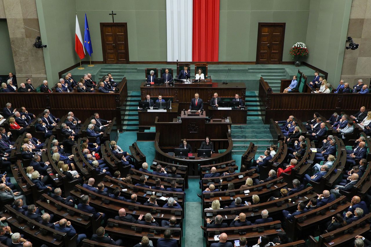 Zmiany w Sejmie. Pojawi się czworo nowych posłów PiS