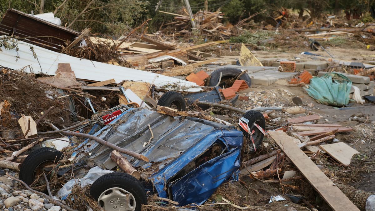 STRONIE SLASKIE, KLODZKO, POLAND - SEPTEMBER 19: A view of damaged car as heavy flood affects in Stronie Slaskie, Klodzko, Poland on September 19, 2024. (Photo by Piotr Sobik/Anadolu via Getty Images)