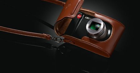 Leica V-Lux 30 - solidny kompakt w eleganckiej skórze