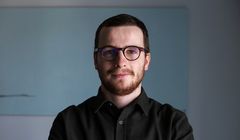 Szymon Ziegler w teamie produkcyjnym Papaya Films