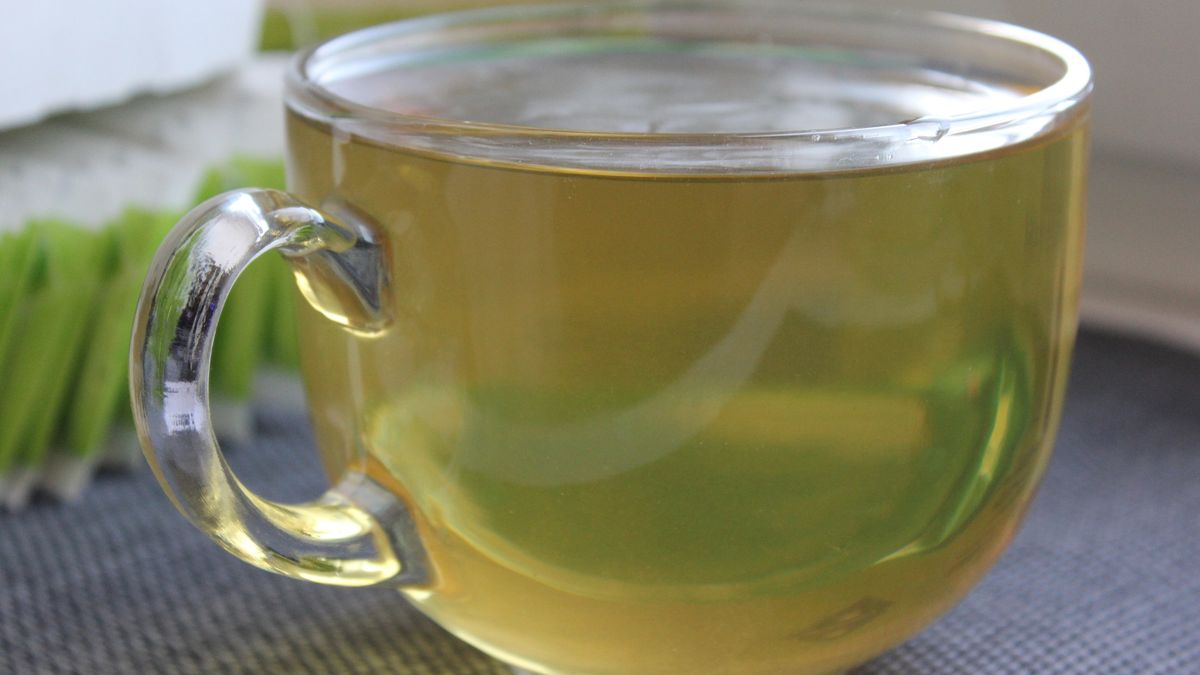 Zielona herbata wspiera metabolizm i funkcje wątroby