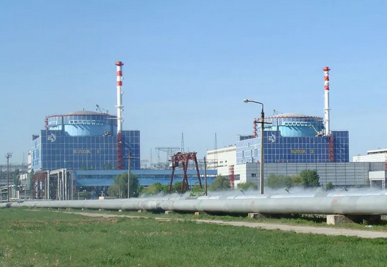 Russian-Controlled Zaporizhzhia Plant Hit by Drone: A False Flag by Moscow?