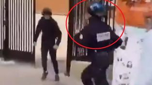 Atak na policjantkę w Paryżu. Zatrzymali 15-latka