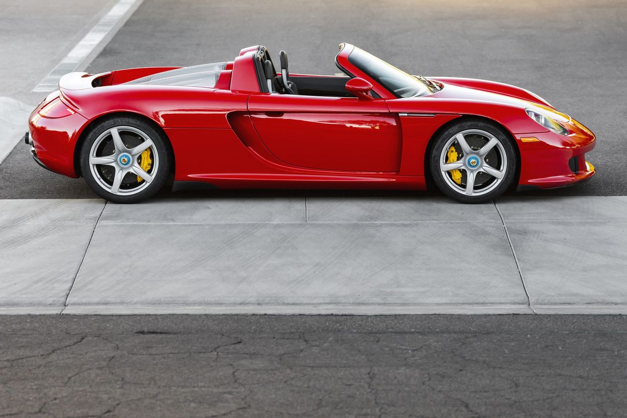 Idealne Porsche Carrera GT zmieniło właściciela. Padły cenowe rekordy