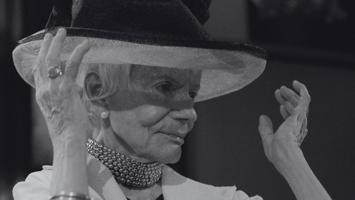 Barbara Nawratowicz-Stuart