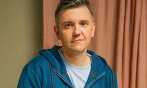 Zapożyczał się, bo nie miał na życie. Mówi o upokarzającej ciszy