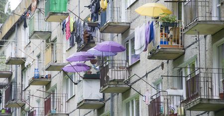 Grillowanie na balkonie: uciążliwe, choć legalne