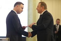 Jacek Kurski ramię w ramię z Andrzejem Dudą kibicują polskim piłkarzom