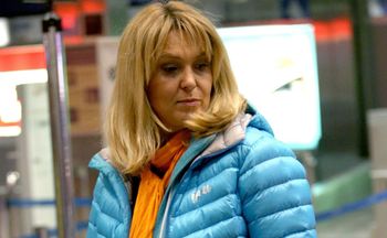 "Nagle dzwonek do drzwi". Mówi o wtargnięciu na jej posesję