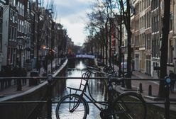 Amsterdam ma najwyższy podatek turystyczny. I wciąż przyciąga tłumy
