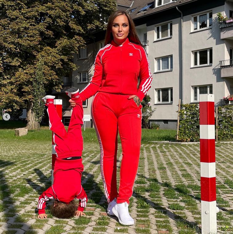 Schwesta Ewa z córką