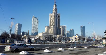 Warszawa. Zwłoki 20-latka leżały pod Pałacem Kultury