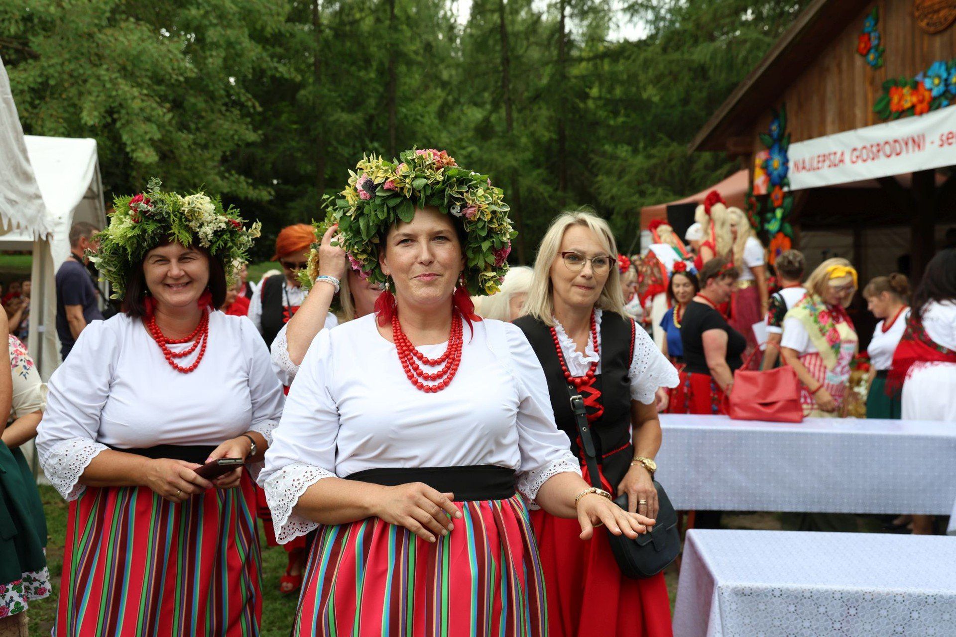 Konkurs na Najlepszą Gospodynię Województwa Świętokrzyskiego w Tokarni.
