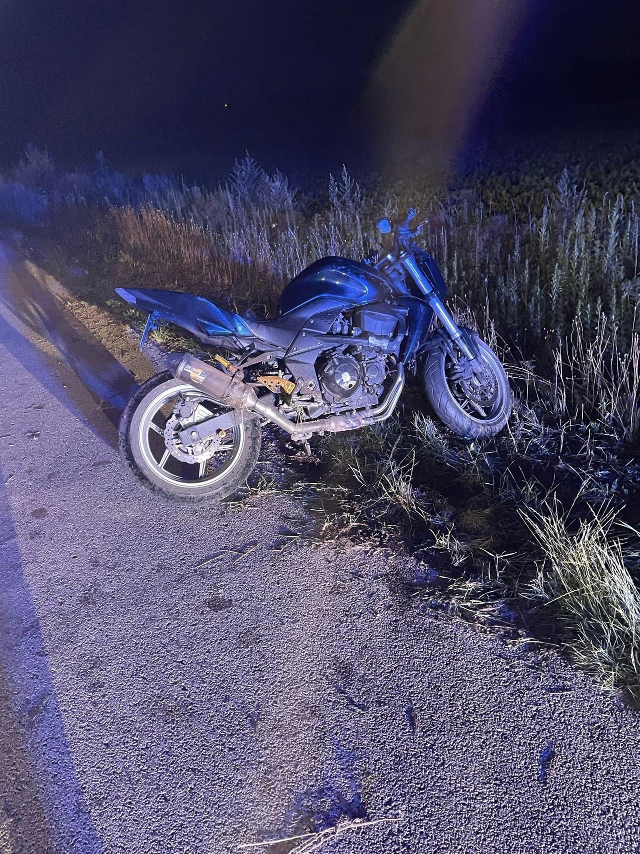 Zderzenie motocyklisty z sarną