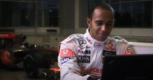 Świąteczne "życzenia" Lewisa Hamiltona