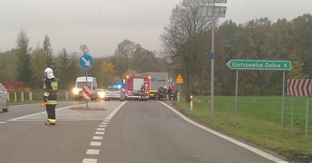 Sobieszczany Kolonia: Zderzenie dwóch pojazdów na trasie Lublin – Kraśnik [foto]
