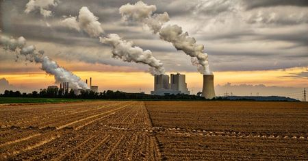 PKO BP: Jak wzmocnić polską gospodarkę? Kluczowe kierunki działań